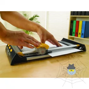   Vágógép görgős körkéses, A4, 10lap, Fellowes® Neutron A4+
